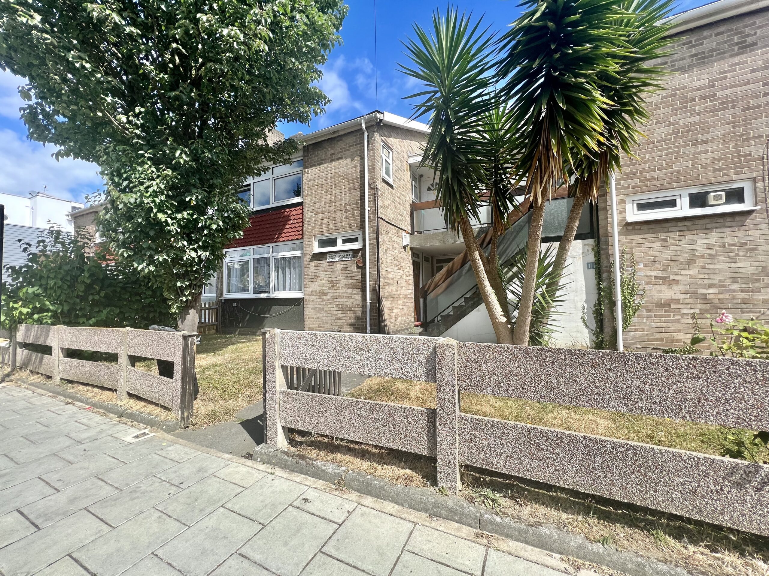 Balham New Road Balham LG New Homes